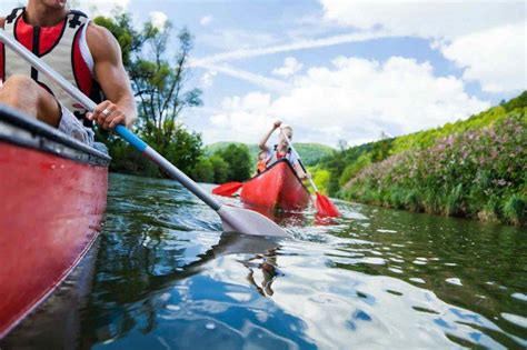 Useful Kayaking Tips and Tricks From the Experts - AnnMarie John