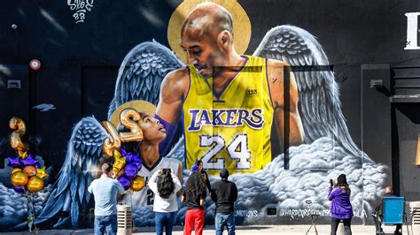 Kobe Bryant remembered in murals around Los Angeles area