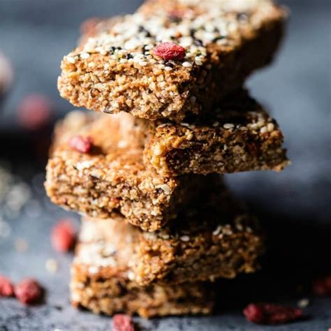 17 Healthy *Bar* Recipes You NEED in Your Bag of Tricks - Brit + Co