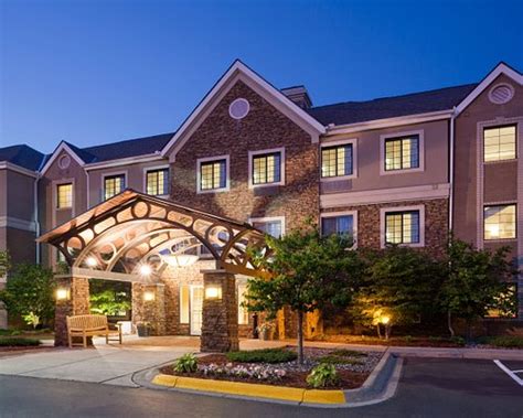 THE 10 BEST Maple Grove Hotel Deals (Jan 2021) - Tripadvisor