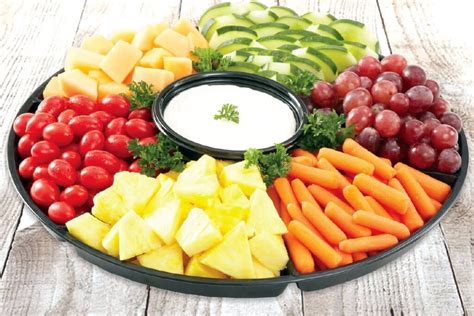 Deli Party Platters | Strack & Van Til | Indiana Made since 1929