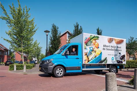 Albert Heijn gebruikt elektrische bezorgwagens in Amsterdam