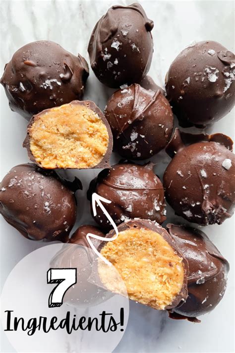 Healthy Peanut Butter Balls with Chocolate - No Bake Recipe - hellofrozenbananas.com