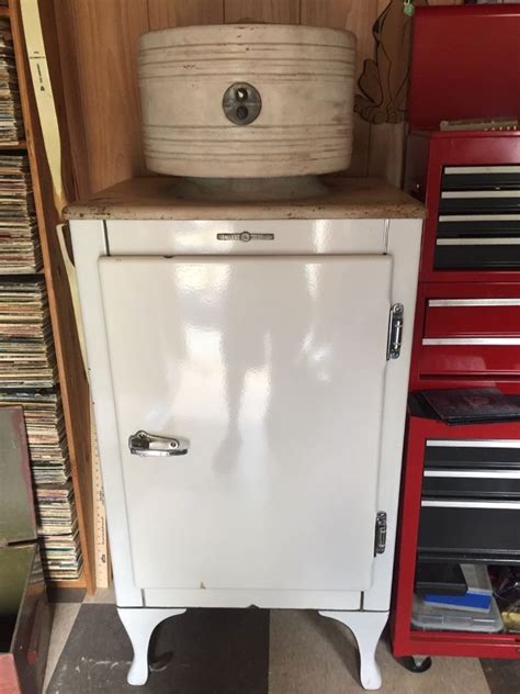 General Electric Vintage Fridge