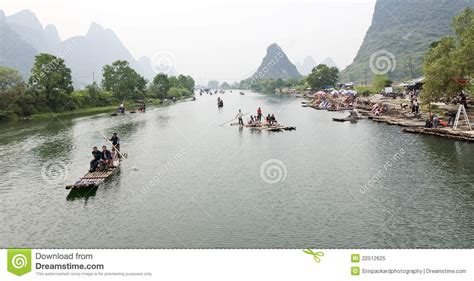 Rafters in a river editorial image. Image of guiling - 22512625