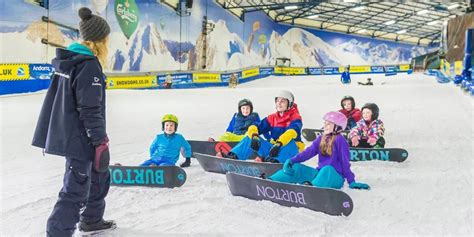 Places You Can Ski and Snowboard Indoors All Year Round - The Points Guy