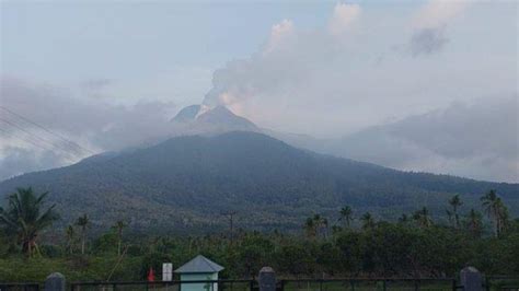 Berita Erupsi Kedua Gunung Lewotobi Laki-Laki Terbaru Hari Ini ...