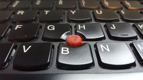 This Tiny Gaming Laptop Recreates The Iconic Nipple Of The ThinkPad - MobyGeek.com