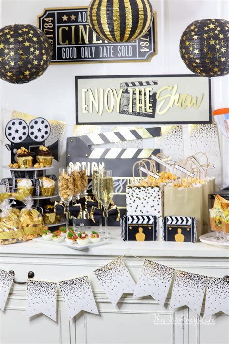 Gold Oscar Party Idea | Easy Ways To Pull Of an Oscar Award Watching Party