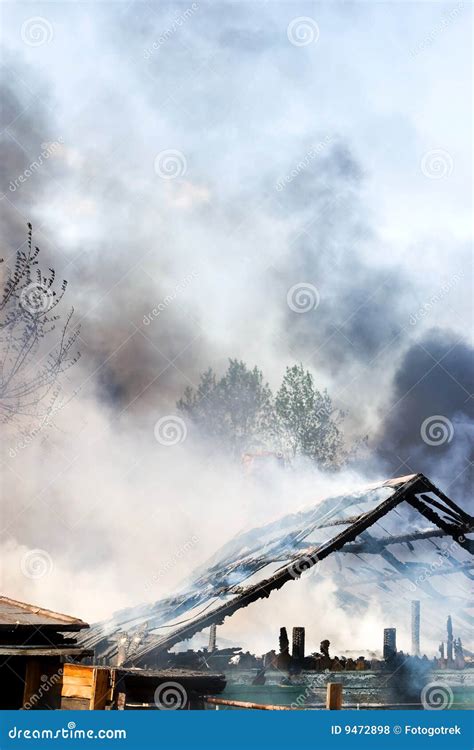 Burning house stock photo. Image of smoke, fire, home - 9472898