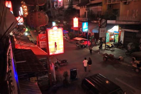 17 Best Nightlife in Phnom Penh - Where to Go at Night in Phnom Penh ...