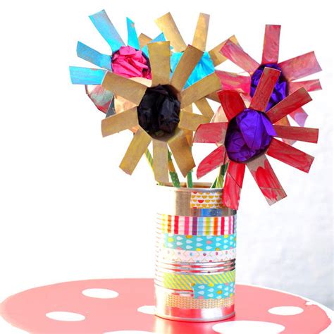 Cute Cardboard Flowers | AllFreePaperCrafts.com