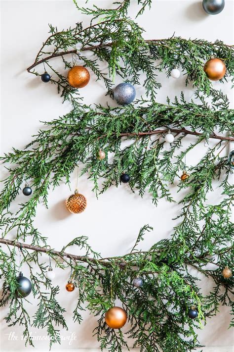 Quick & Easy DIY Pine Branch Christmas Tree | Easy christmas diy ...