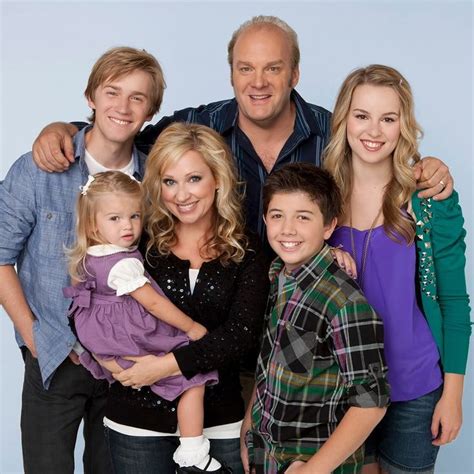 Duncan family photo! #TBT #GoodLuckCharlie | Good luck charlie, Good ...