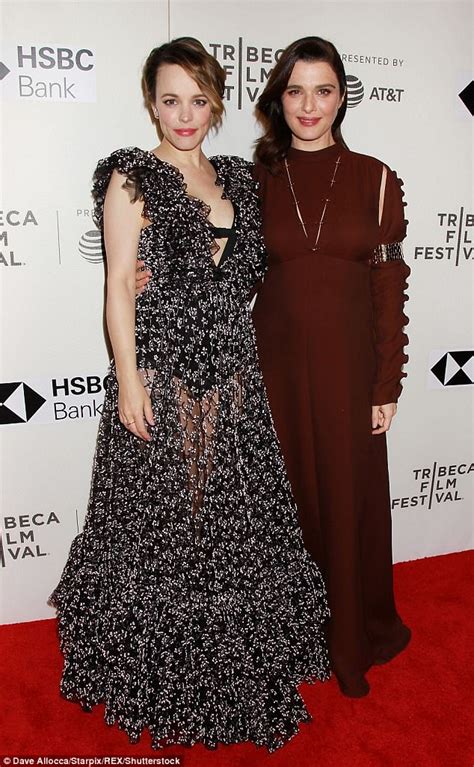 Rachel Weisz does first red carpet while pregnant with Rachel McAdams ...