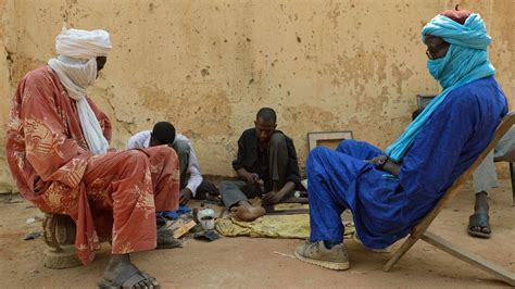 Mali Tuaregs killed in 'jihadist revenge' attacks - BBC News