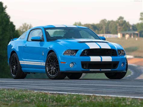 Ford Mustang Shelby GT500 (2013) - pictures, information & specs