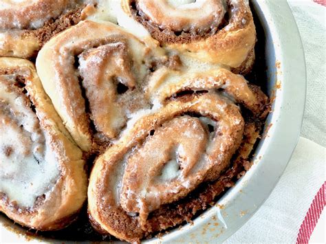 Amish Friendship Bread Cinnamon Rolls - Friendship Bread Kitchen