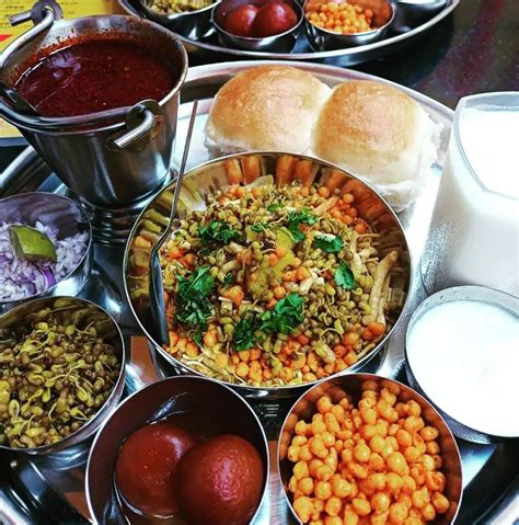 Pune's Misal Pavs! From Puneri to Kolhapuri to Nashik, here's a list of ...