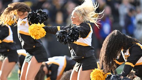 How to watch today's Iowa vs. Wisconsin football game. Time, TV