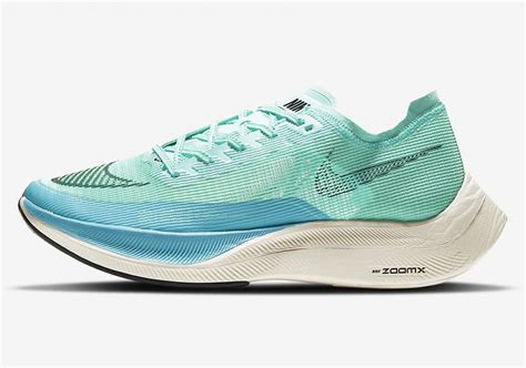 Nike Zoom VaporFly NEXT% 2 CU4111-300 Release Date | SneakerNews.com