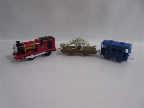 Thomas & Friends Trackmaster Motorized Rheneas w Dinosaur Car & Caboose | #1842799332