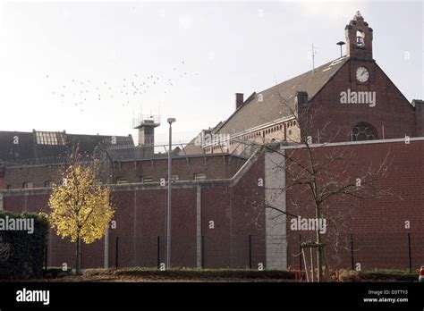 The picture shows the pirosn of Siegburg, Germany, 15 November 2006. A 20-year-old prisoner was ...