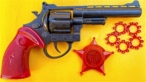 The BEST Revolver Cap Gun Toy - YouTube