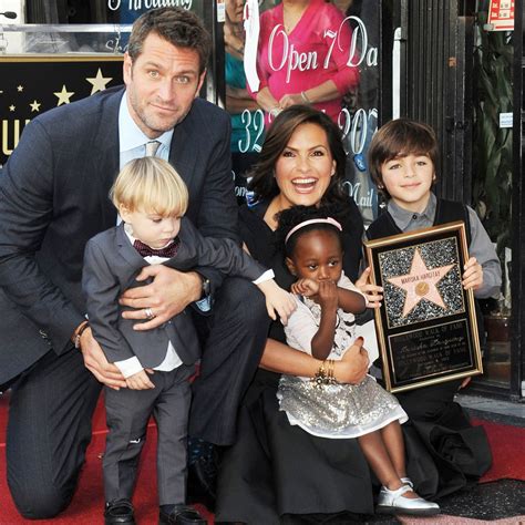 Mariska Hargitay' s Kids: rencontrez ses trois adorables enfants! | Mark's Trackside