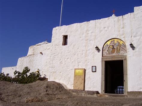 Lugares Sacros: San Juan en la Isla de Patmos