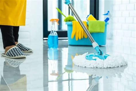 7 Tips for cleaning laminate floors properly - Bello's Cleaning