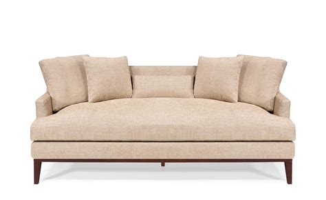 Classically elegant sofa | Kassavello