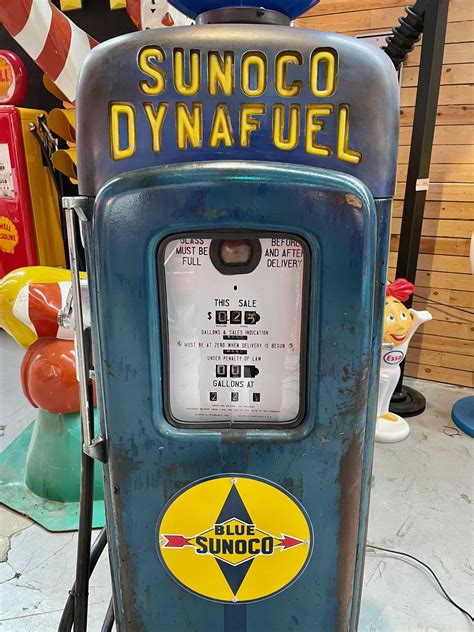 Sunoco Dynafuel American gas pump from 1950 with original patina.