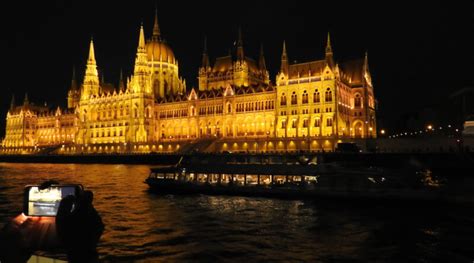 Budapest Danube Night Cruise – Budapest Danube