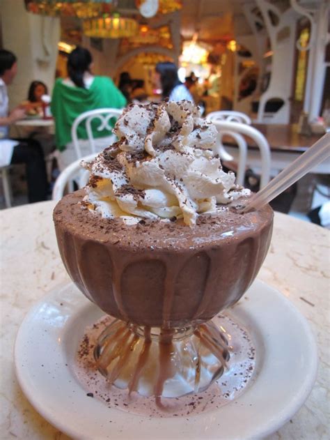 Frozen hot chocolate from Serendipity :) | New york food, Nyc restaurants, Frozen hot chocolate