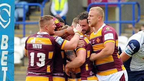 Super League: Huddersfield Giants produce late fightback to beat ...