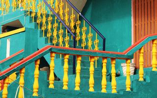 Ambuluwawa Tower, Sri Lanka : r/crazystairs