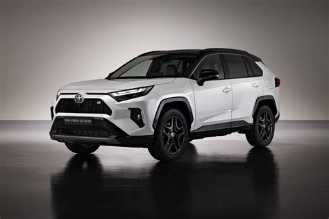 Toyota RAV4 (2022). Nouvelle finition GR Sport pour le SUV hybride