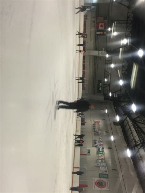 Ice Skating at Big Bear Ice Arena - Stella's Out...