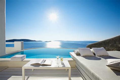 The best Mykonos hotels with private pools | travelpassionate.com