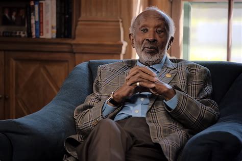 Watch Netflix's 'The Black Godfather: The Clarence Avant Story' Trailer ...