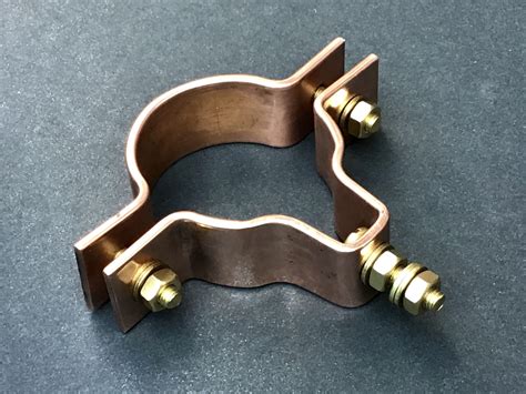 Copper Universal Pipe Clamp 50mm Diameter Copper Pipe Fittings