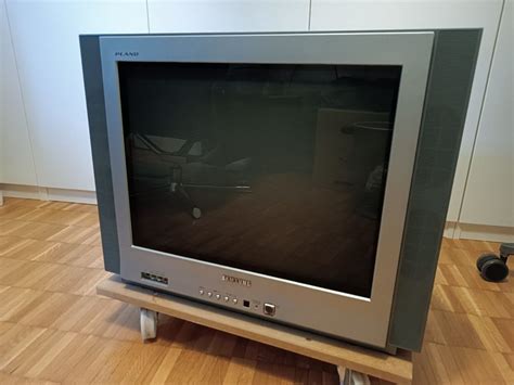 Samsung Plano CRT TV | Kaufen auf Ricardo