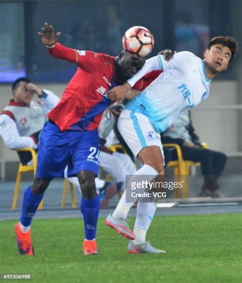 Ivorian Footballer Cheick Tiote Dies Aged 30 Photos and Premium High Res Pictures - Getty Images