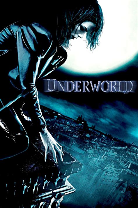 Underworld (2003) Movie Review | Underworld movies, Vampire movies, Underworld