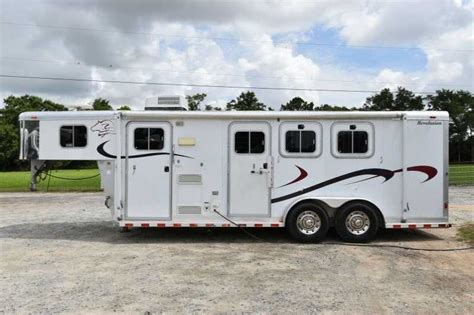 Used 2002 Sooner 3 Horse Trailer with Living Quarters :: Dixie Horse ...