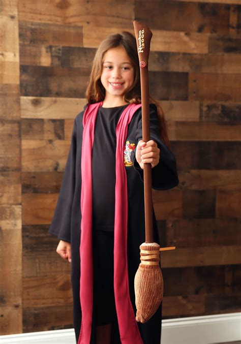 Harry Potter Nimbus 2000 Broom