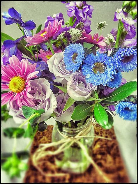 How to Make Your Own Rustic Wildflower Arrangements! All the step by step videos you need!