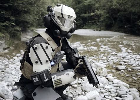 Titanfall Pulse Blade Pilot Airsoft/Cosplay Suit | Popular Airsoft: Welcome To The Airsoft World