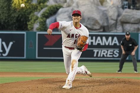 Shohei Ohtani exits in sixth inning with finger pain in Angels’ loss - News and Gossip